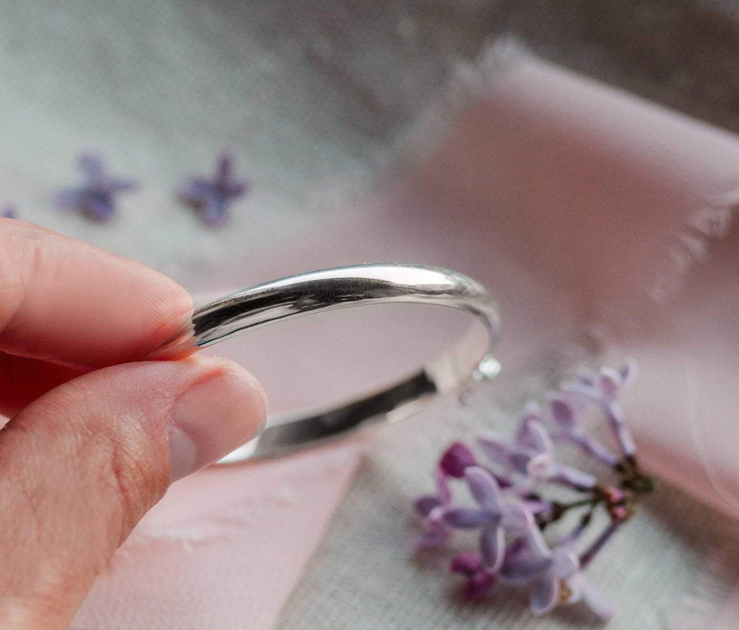 Classic Silver Bangle