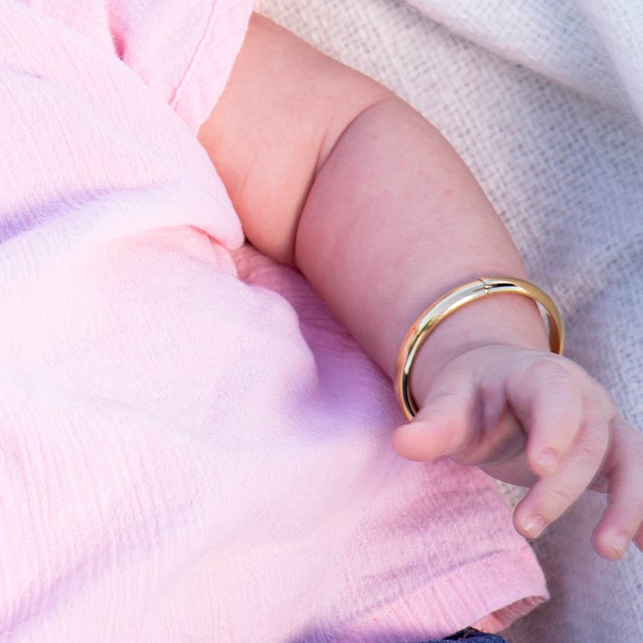 Classic Gold Bangle
