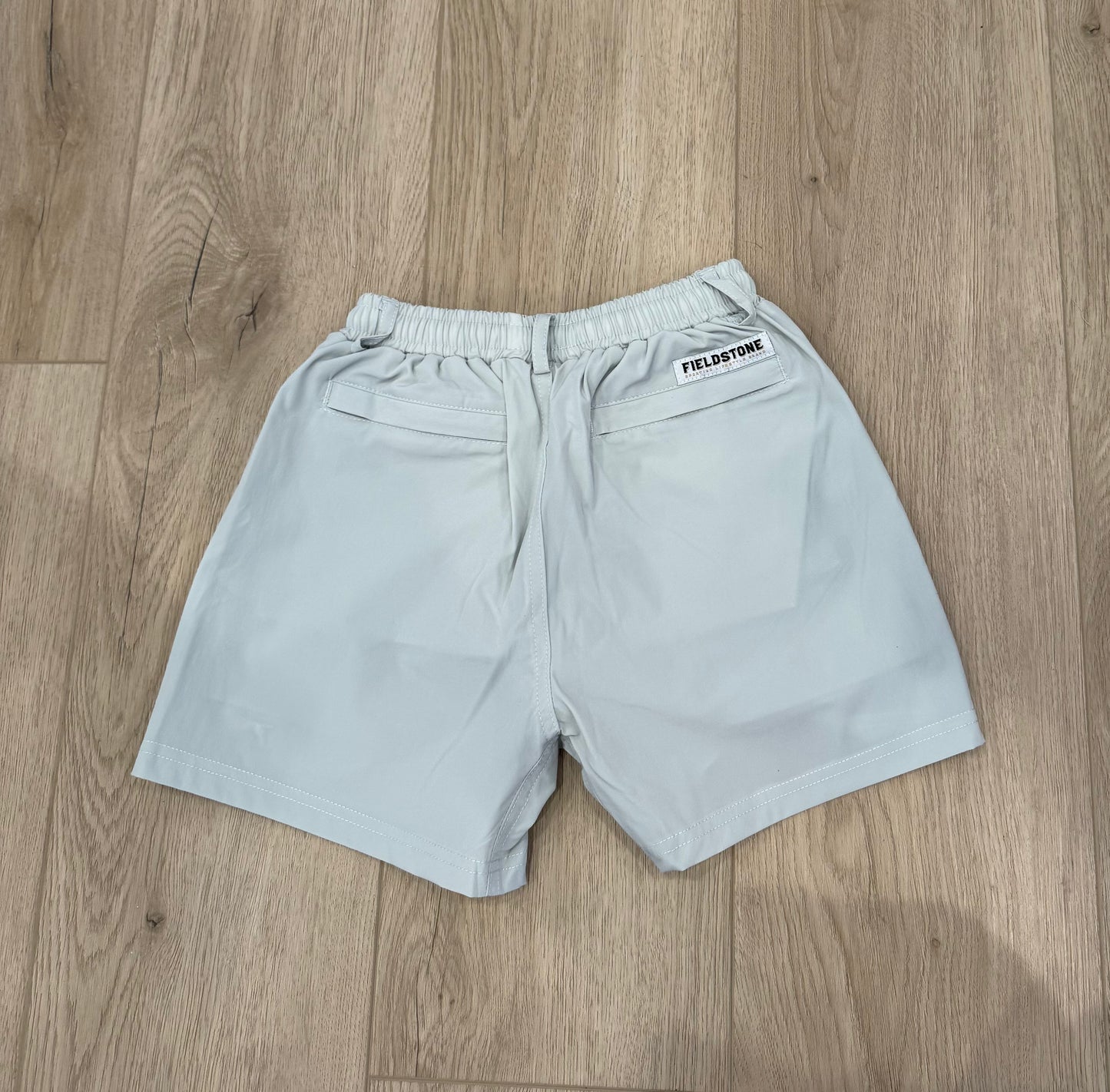 Rambler Shorts - Silver