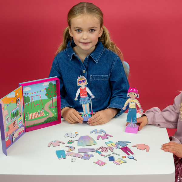 Best Friends Magnetic Dress Up