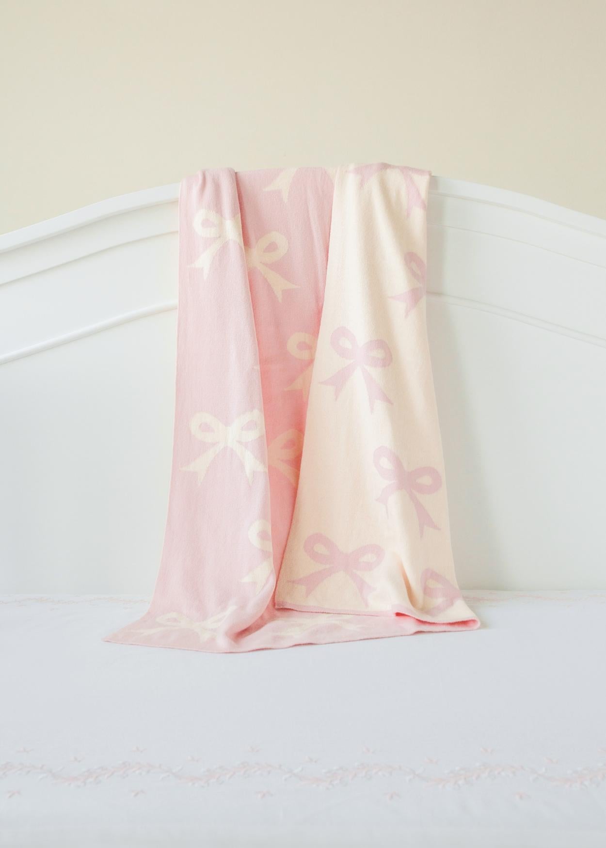 Nursery Blanket - Pink Bow